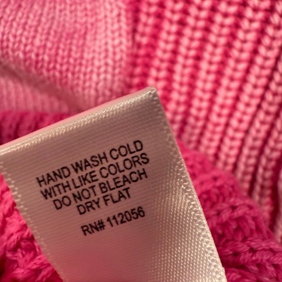 Zenana Outfitters Vibrant Pink Knit Sweater Vest 
S/M L/XL New in bag - Picture 6 of 14